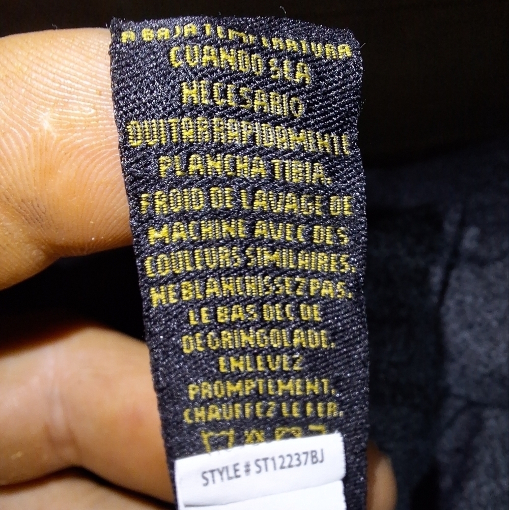 A Stanley men's short sleeve t-shirt in a size medium. Cotton/polyester EUC. - Picture 6 of 8